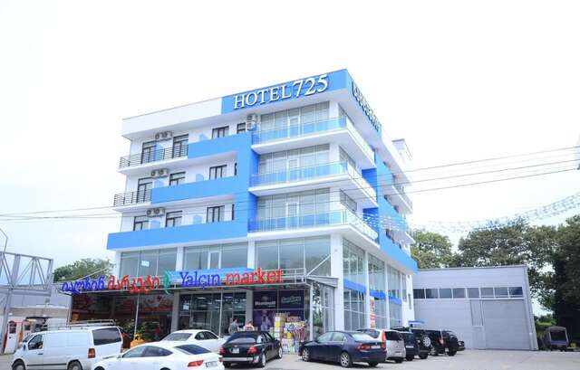Отель Hotel 725 B Батуми-3