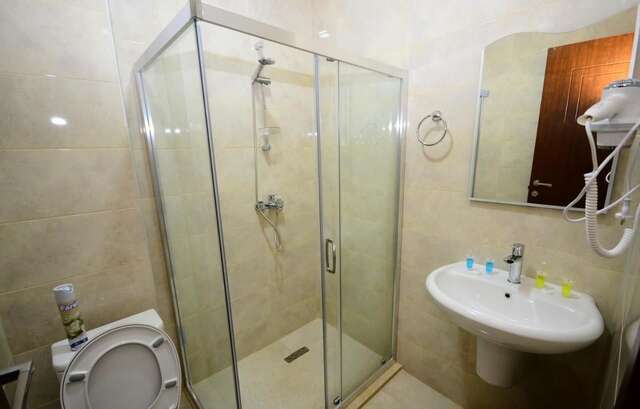 Отель Hotel 725 B Батуми-23
