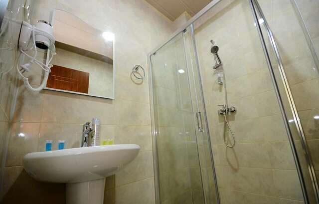 Отель Hotel 725 B Батуми-24
