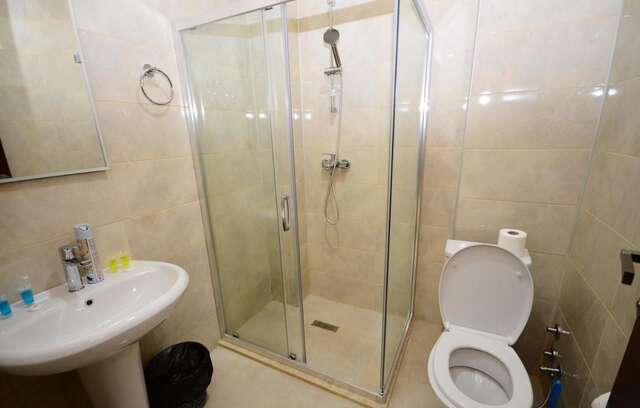 Отель Hotel 725 B Батуми-25
