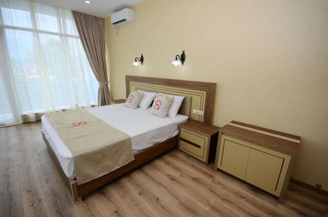 Отель Hotel 725 B Батуми-26