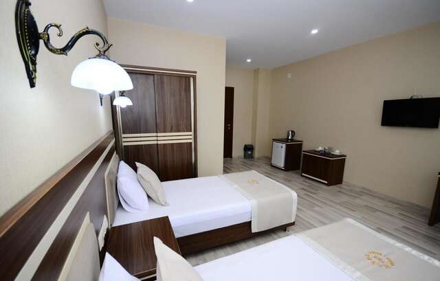 Отель Hotel 725 B Батуми-34