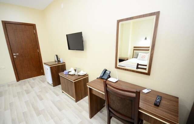 Отель Hotel 725 B Батуми-41