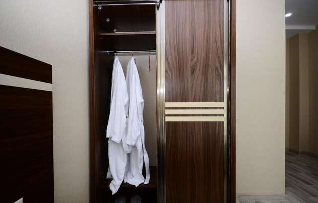 Отель Hotel 725 B Батуми-47